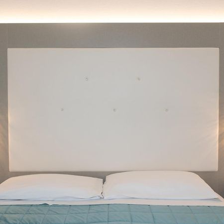 Hotel & Aparthotel Carinthia S Lido di Jesolo Buitenkant foto