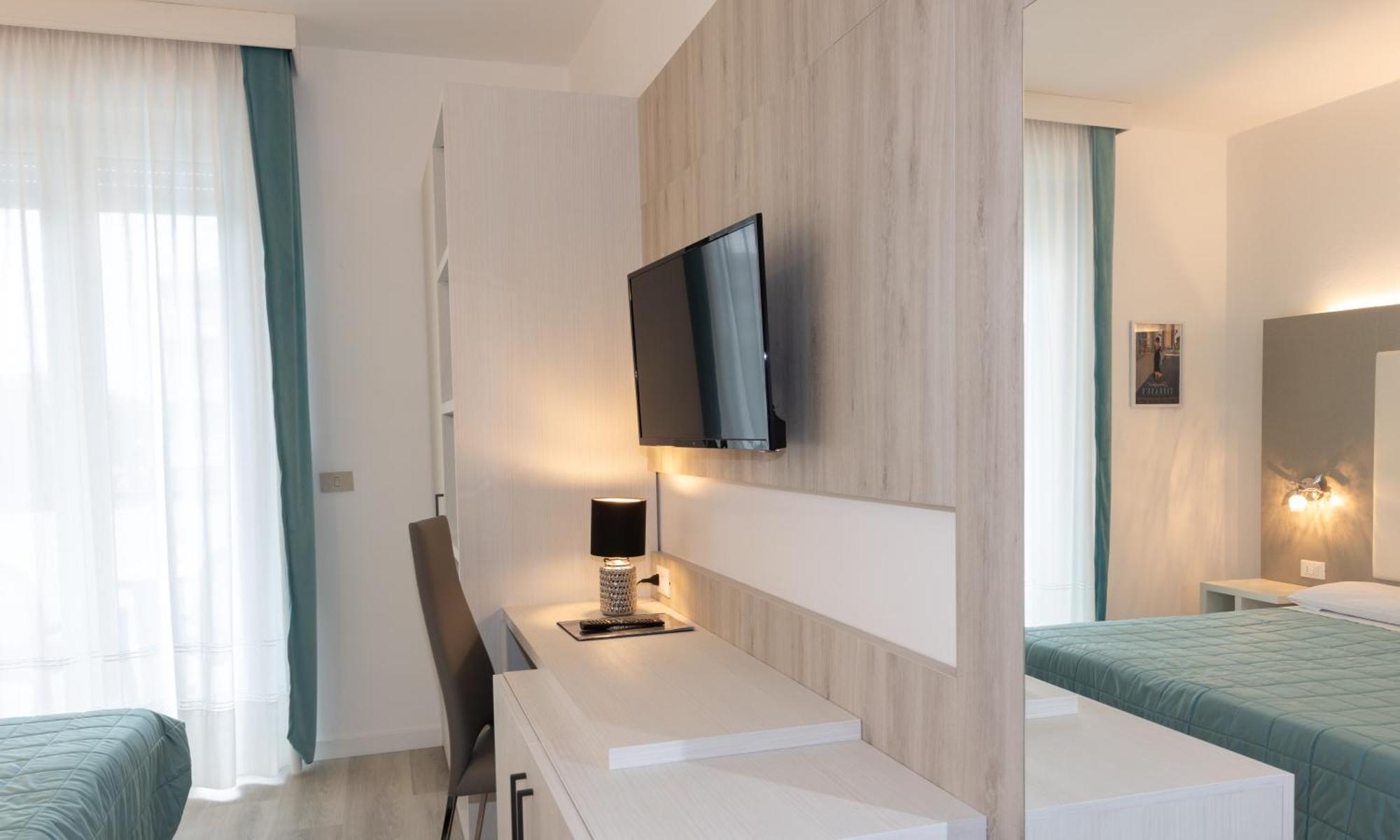 Hotel & Aparthotel Carinthia S Lido di Jesolo Buitenkant foto